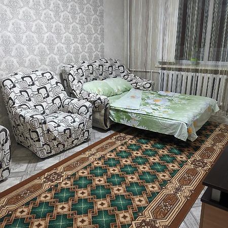 Квартира В Районе Жд Вокзала Shchūchīnsk Exterior foto